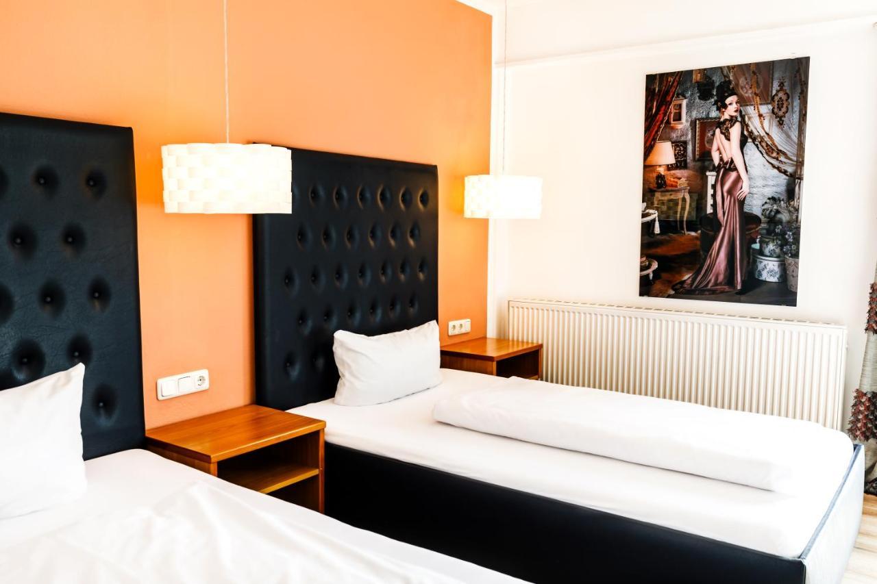 Arthotel Restaurant Pfeffermuehle Ingolstadt Kültér fotó